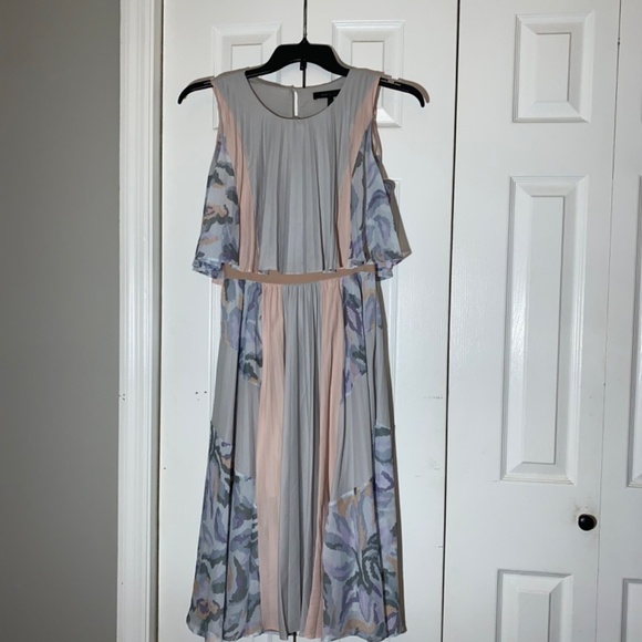 BCBGMaxAzria Blush and Gray Patterned Midi Dress - Picture 2 of 7